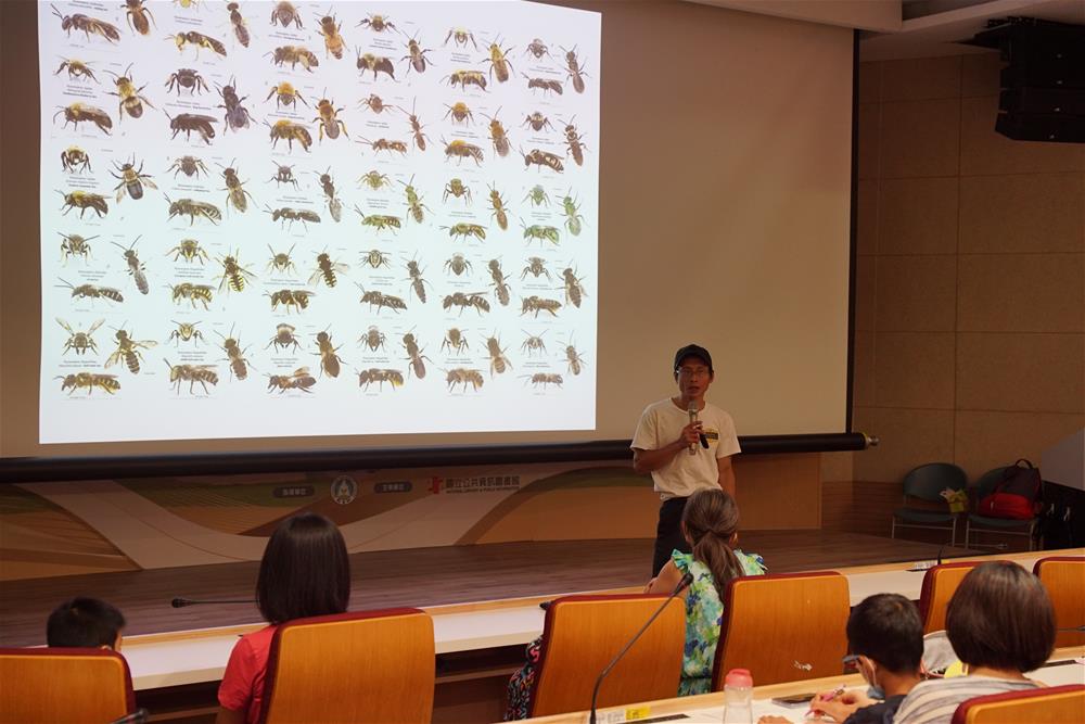 臺灣蜂類多樣性及其生態行為05