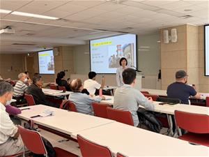 講師與讀者互動