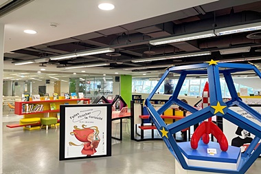 三樓比利時資料中心，結合比利時與歐盟元素，充滿童趣及設計感