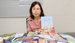 國立臺灣大學圖書資訊學系暨研究所教授陳書梅是臺灣推動書目療法的重要推手。