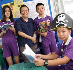垂楊國小導師程可珍用閱讀培養孩子自學能力。