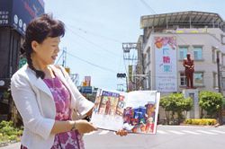 將介紹林園文史的書帶著走，實地行腳時捧書對照，增加旅行的深度與趣味性。