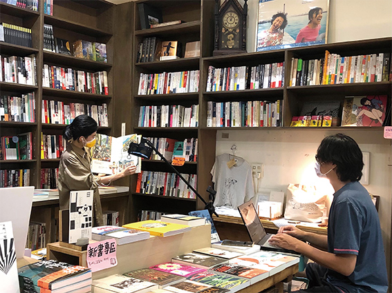 透過計畫補助，三餘書店學會藉用數位的力量為自己創造不同的可能性。