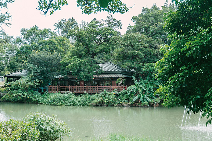 青草湖