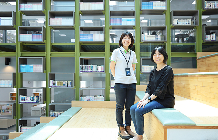 楊馥菱（右）表示，鹽埕圖書館盛產的「鹽」為設計核心，定位以科普教育為主。