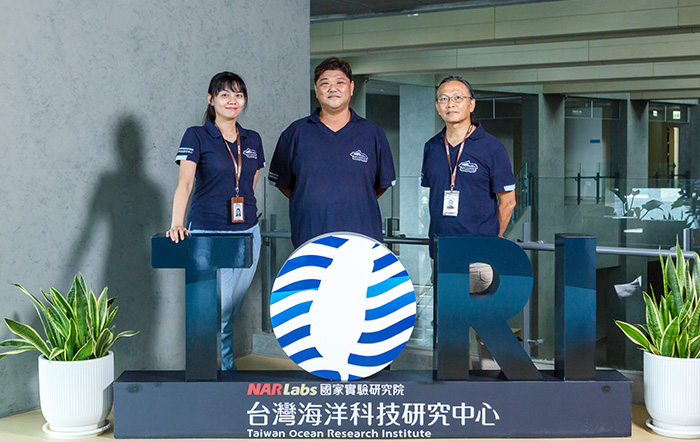 海洋中心特展選擇以浮游動物作為主角，更展示中心自製的底碇平台所拍攝到的深海浮游動物珍貴身影。