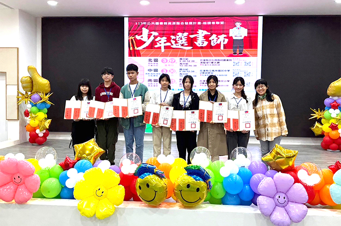 少年選書師活動讓青少年「自己選書、自己說書」,從被動吸收轉為主動分享。