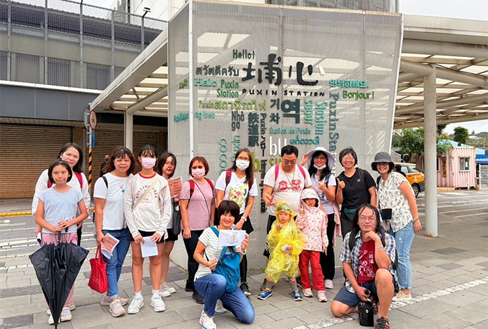 小兔子書坊舉辦讀書會及茶香走讀活動，從閱讀延伸到地方文化體驗。