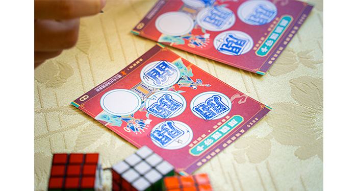 集章活動融入遶境概念，讓民眾到各攤位體驗閱讀服務，獲得知識印記。