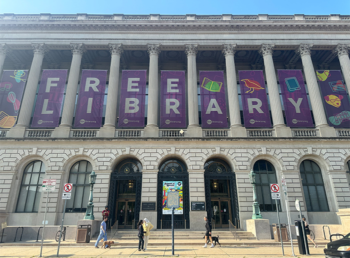 費城自由圖書館建築外觀。