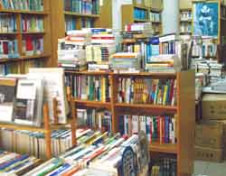 書店擺設重視「質」遠勝於空間設計。