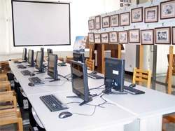 萬丹鄉立圖書館將培訓網頁製作高手，將地方特產推廣至更多地區。(萬丹鄉立圖書館提供)