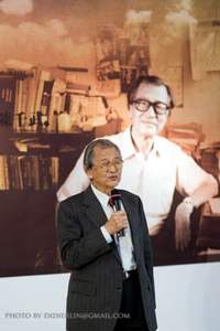陳千武先生除了在台灣文學創作投注極大心力之外，還積極拓展台灣文學的國際視野。