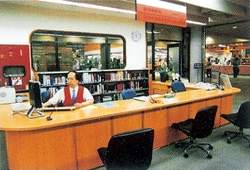 圖書館管理產生巨大變革後，館員的繼續教育顯得刻不容緩。(國家圖書館提供)