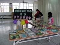 花蓮市南區社區圖書館閱覽室一角