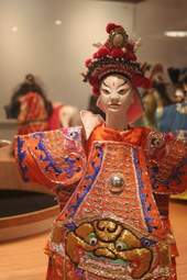 成大博物館開館迄今，館藏文物超過5,000件。