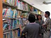 蓬萊國小圖書室的讀物非常豐富。