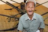 已經91歲的劉添才，依舊硬朗風趣。