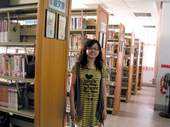 館員江春嬌是圖書館的靈魂人物。