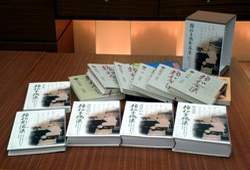 文學步道經常有導覽解說彰化文學。