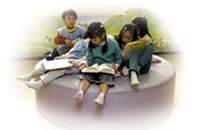 期待每個圖書館都能陪伴著我們的孩子成長茁壯。