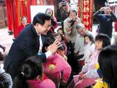 許市長說故事。