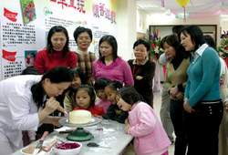 觀光工廠可讓民眾了解產品的製作流程。