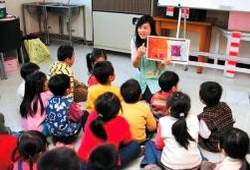 散播書香的無名英雄。