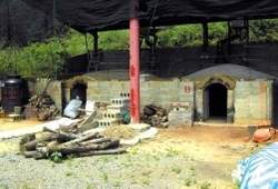 木炭業發展已有兩千年，至今仍和我們的生活息息相關。