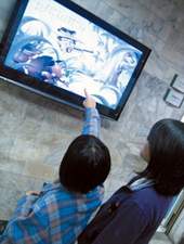 透過網路科技，資源共享、服務更即時。(編輯部)