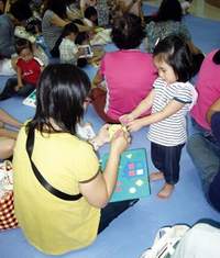 親子共讀，是人生美麗的回憶。