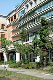 明道大學承正圖書館。