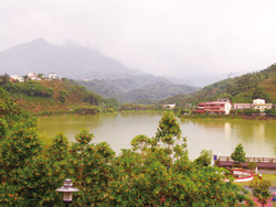 麒麟潭景致。