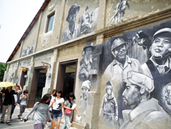 高雄市政府勞工博物館門面。