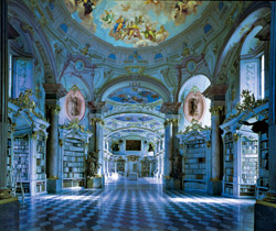 奧地利阿德蒙特(Admont) 圖書館，被封為世界第八奇景，也是歐洲近代最大的巴洛克建築。