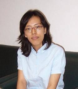 徐瑜君也是就讀臺大圖資所碩士班，她想要利用論文〈從嬰兒潮世代網路使用行為探討公共圖書館老人科技服務〉深入瞭解這個「爆大量」人口進入前老年期後，面對新興的網路科技，有什麼樣的使用行為和需求。