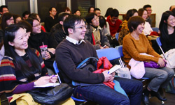 「童心未泯的紙上歌劇院」名人閱讀系列講座，吸引大批讀者前來參加活動。(TAAZE 讀冊生活提供)