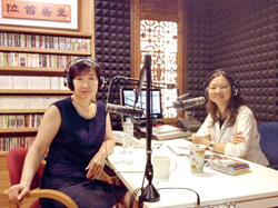 黃雯雯教授接受臺灣needs RADIO「愛的生活家」廣播節目訪問。