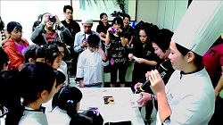 讀書、製作巧克力，身心俱足。