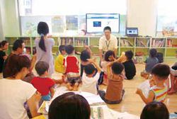 臺中市立圖書館西區分館致力帶動兒童數位閱讀風氣。